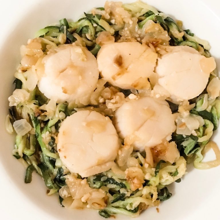 Scallops with zoodles (zucchini noodles)