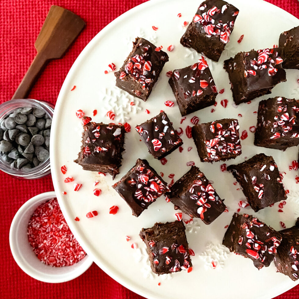 Candy Cane Fudge Vegan & Dairy Free (4 Ingredients)